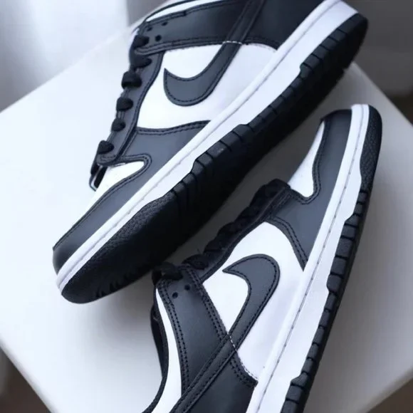 Nike Dunk Low Retro White Black (2021)